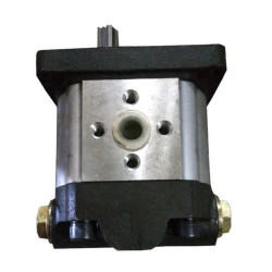 Насос ГУР DW-244 / 1112B (4 шл. правий) JDM385