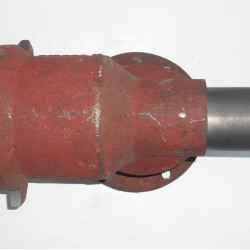 Корпус кулака поворотного правий JM404