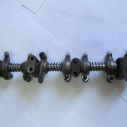 Вал коромисел в зборі 4L22BT