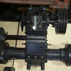 Коробка передач і задній міст в зборі DW 150R