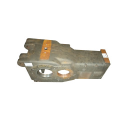 Корпус КПП та заднього мосту DW 404D/DC