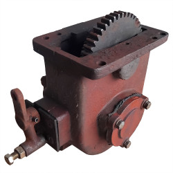 Коробка роздавальна у зборі T244FHT